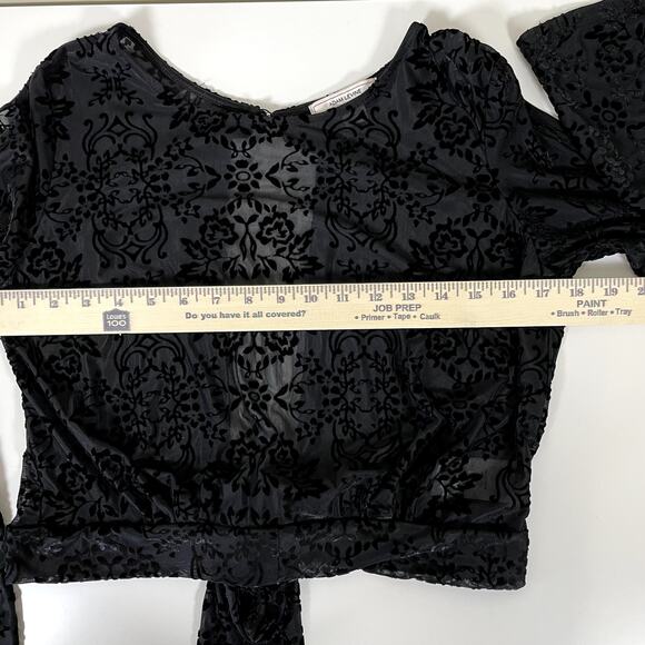 ADAM LEVINE Medium Sheer Black Velvet Burnout Bell Sleeve Open Tie Back Boho Top - Picture 7 of 11